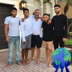 Meet your Posher, Emilio